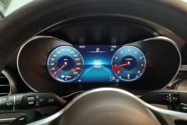 Used Mercedes-Benz GLC 2021 GLC 260 L 4MATIC Luxury Model Instrument Cluster