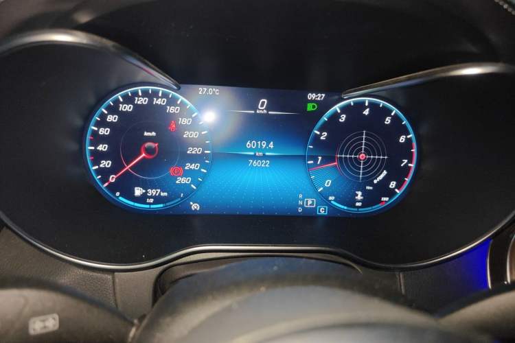 Used Mercedes-Benz GLC 2021 GLC 260 L 4MATIC Luxury Model Instrument Cluster