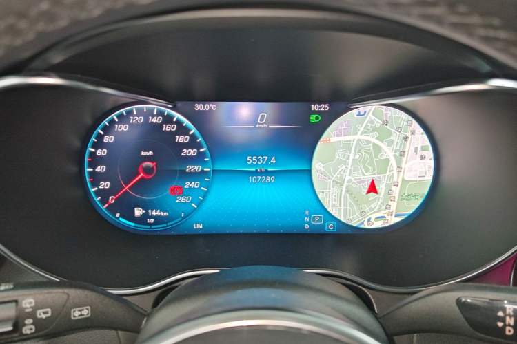 Used Mercedes-Benz GLC 2021 GLC 260 L 4MATIC Luxury Model Instrument Cluster