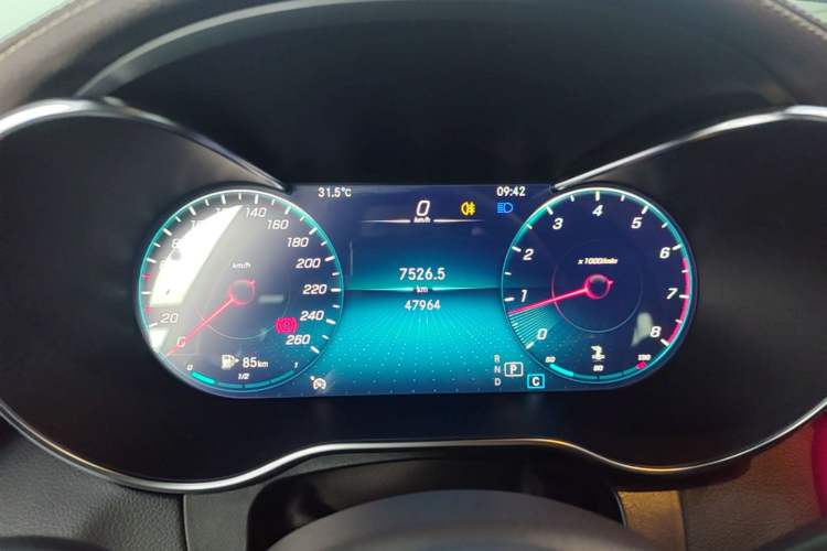 Used Mercedes-Benz GLC 2021 GLC 260 L 4MATIC Luxury Model Instrument Cluster