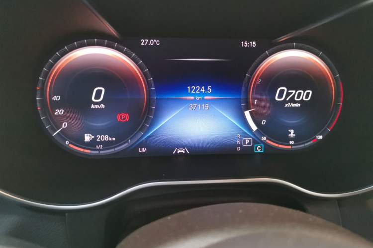 Used Mercedes-Benz GLC 2021 GLC 300 L 4MATIC Dynamic Model Instrument Cluster