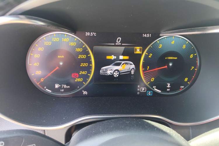 Used Mercedes-Benz GLC 2021 GLC 260 L 4MATIC Luxury Model Instrument Cluster