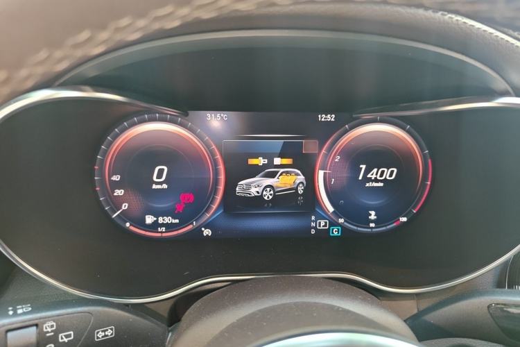 Used Mercedes-Benz GLC 2021 GLC 260 L 4MATIC Luxury Model Instrument Cluster