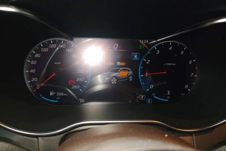 Used Mercedes-Benz GLC 2021 GLC 260 L 4MATIC Luxury Model Instrument Cluster
