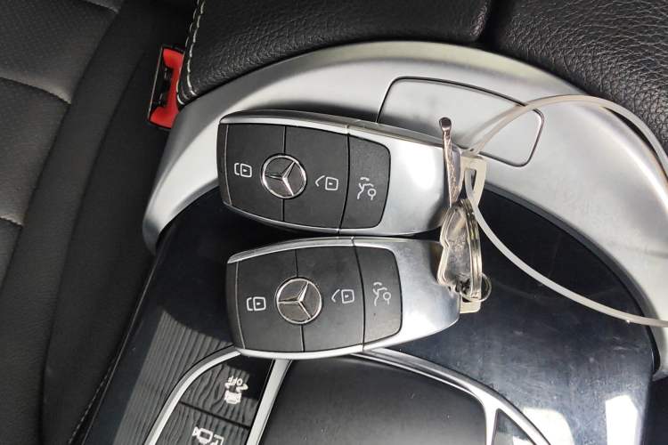 Used Mercedes-Benz GLC 2021 GLC 260 L 4MATIC Dynamic Edition Interior 1