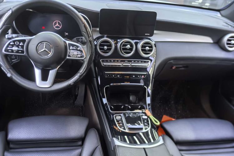 Used Mercedes-Benz GLC 2021 GLC 260 L 4MATIC Dynamic Edition Interior 1