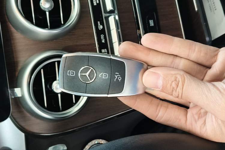 Used Mercedes-Benz GLC 2021 GLC 300 L 4MATIC Dynamic Model Interior 1