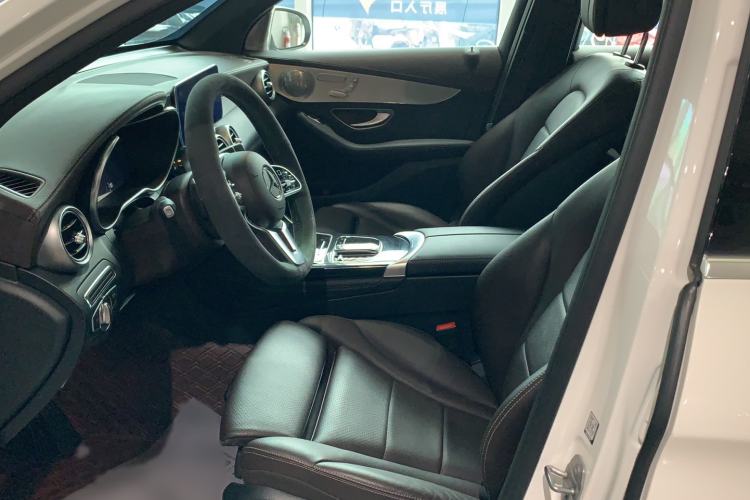 Used Mercedes-Benz GLC 2021 GLC 260 L 4MATIC Dynamic Edition Interior 2