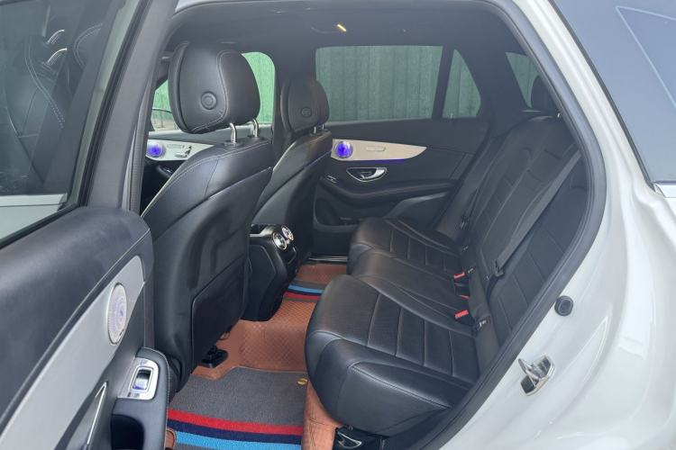 Used Mercedes-Benz GLC 2021 GLC 260 L 4MATIC Dynamic Edition Interior 2