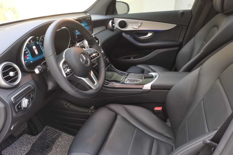 Used Mercedes-Benz GLC 2021 GLC 260 L 4MATIC Dynamic Edition Interior 2