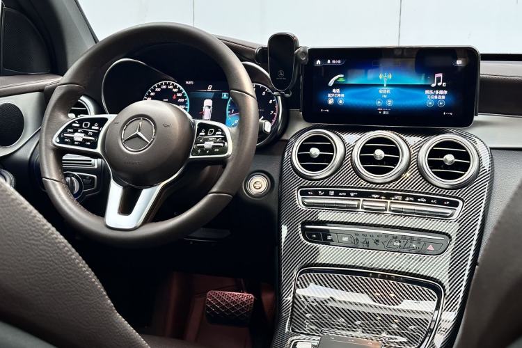 Used Mercedes-Benz GLC 2021 GLC 260 L 4MATIC Dynamic Edition Interior 3