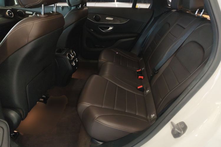Used Mercedes-Benz GLC 2021 GLC 260 L 4MATIC Luxury Model Interior 4