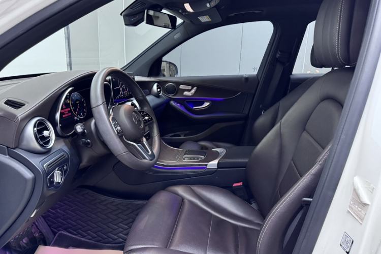 Used Mercedes-Benz GLC 2021 GLC 260 L 4MATIC Luxury Model Interior 4