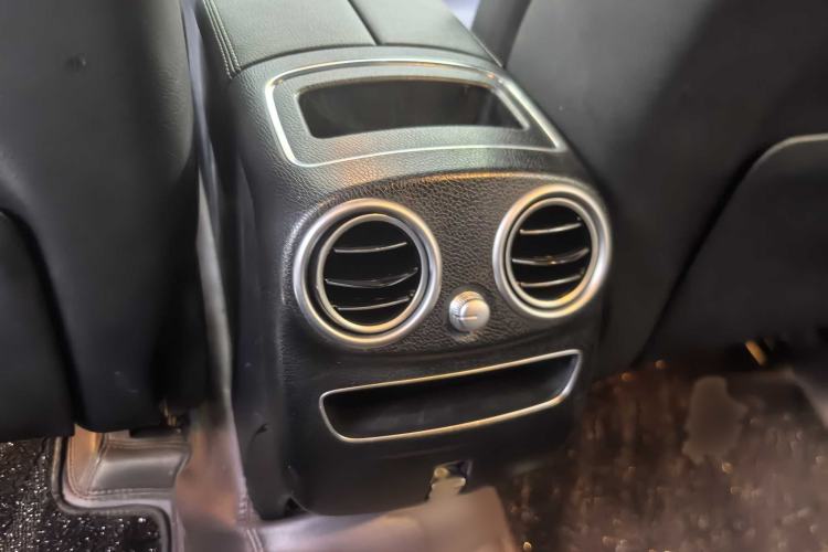Used Mercedes-Benz GLC 2021 GLC 260 L 4MATIC Dynamic Edition Interior 5