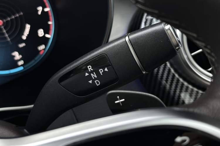 Used Mercedes-Benz GLC 2021 GLC 260 L 4MATIC Dynamic Edition Interior 6