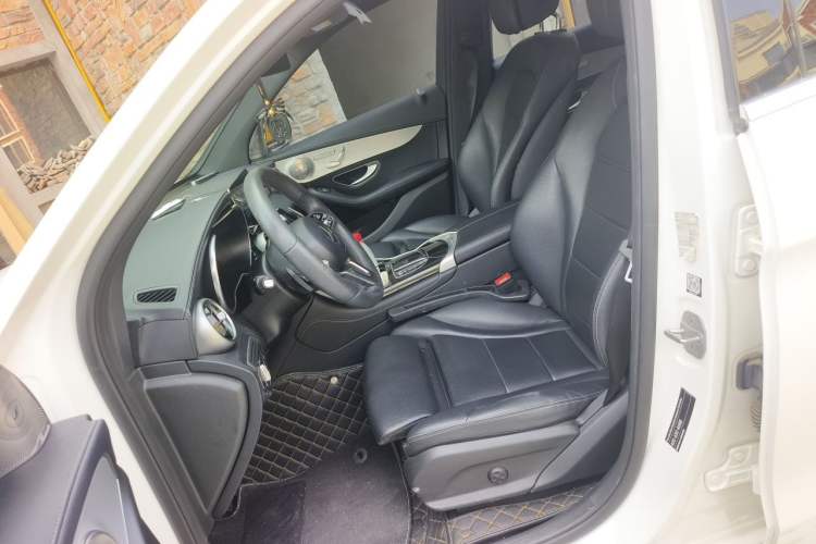 Used Mercedes-Benz GLC 2021 GLC 260 L 4MATIC Dynamic Edition Left Front Seat