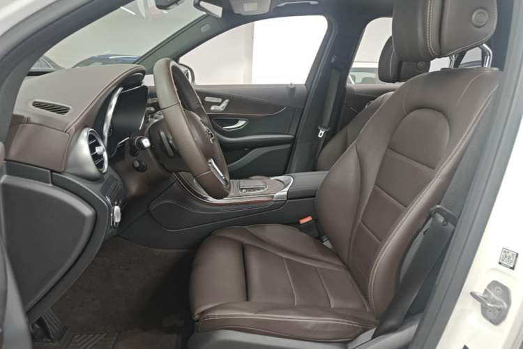 Used Mercedes-Benz GLC 2021 GLC 260 L 4MATIC Luxury Model Left Front Seat