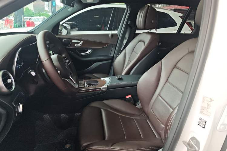 Used Mercedes-Benz GLC 2021 GLC 260 L 4MATIC Luxury Model Left Front Seat