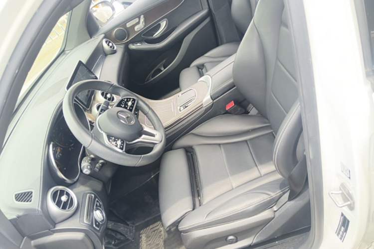 Used Mercedes-Benz GLC 2021 GLC 260 L 4MATIC Luxury Model Left Front Seat