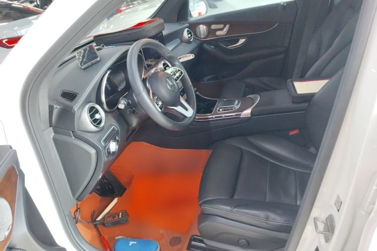 Used Mercedes-Benz GLC 2021 GLC 300 L 4MATIC Dynamic Model Left Front Seat