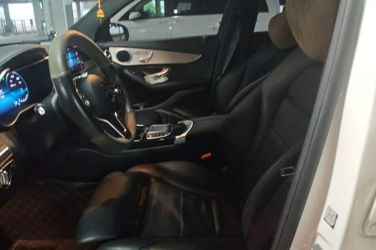 Used Mercedes-Benz GLC 2021 GLC 260 L 4MATIC Dynamic Edition Left Front Seat