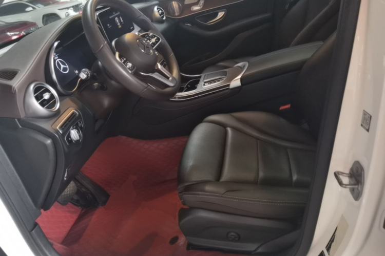 Used Mercedes-Benz GLC 2021 GLC 300 L 4MATIC Dynamic Model Left Front Seat