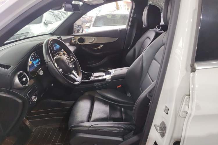 Used Mercedes-Benz GLC 2021 GLC 260 L 4MATIC Dynamic Edition Left Front Seat
