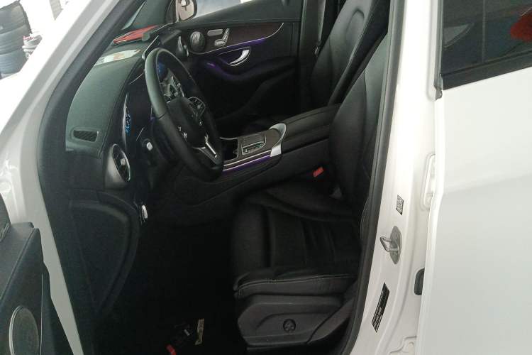 Used Mercedes-Benz GLC 2021 GLC 260 L 4MATIC Luxury Model Left Front Seat
