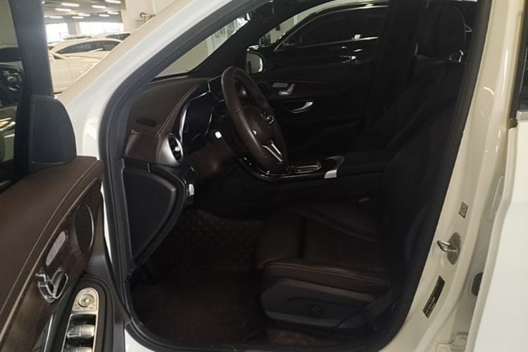 Used Mercedes-Benz GLC 2021 GLC 260 L 4MATIC Dynamic Edition Left Front Seat