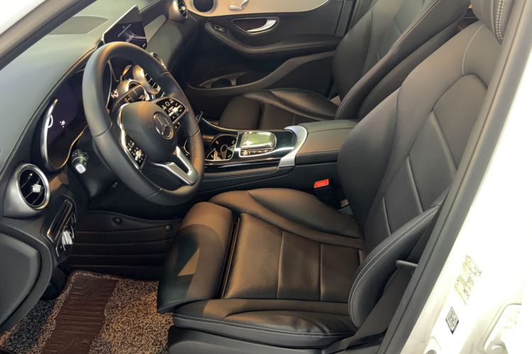 Used Mercedes-Benz GLC 2021 GLC 260 L 4MATIC Dynamic Edition Left Front Seat