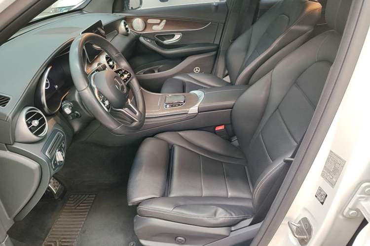 Used Mercedes-Benz GLC 2021 GLC 260 L 4MATIC Luxury Model Left Front Seat