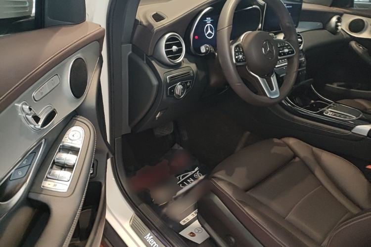 Used Mercedes-Benz GLC 2021 GLC 260 L 4MATIC Dynamic Edition Left Front Seat