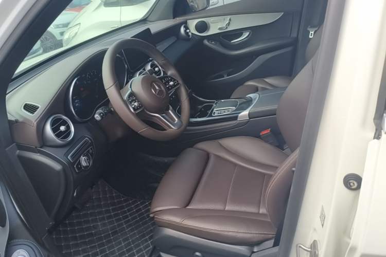 Used Mercedes-Benz GLC 2021 GLC 260 L 4MATIC Dynamic Edition Left Front Seat