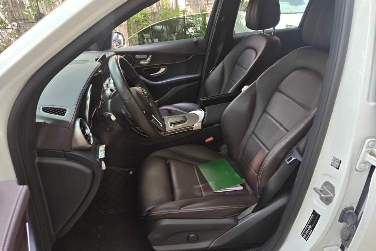 Used Mercedes-Benz GLC 2021 GLC 260 L 4MATIC Luxury Model Left Front Seat