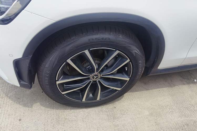 Used Mercedes-Benz GLC 2021 GLC 260 L 4MATIC Luxury Model Left Front Wheel Hub