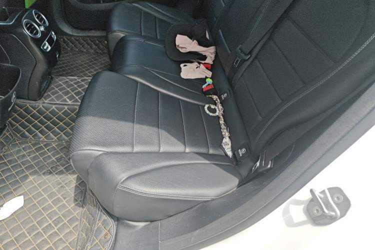 Used Mercedes-Benz GLC 2021 GLC 260 L 4MATIC Luxury Model Left Rear Seat