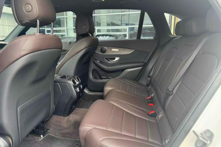 Used Mercedes-Benz GLC 2021 GLC 260 L 4MATIC Luxury Model Left Rear Seat