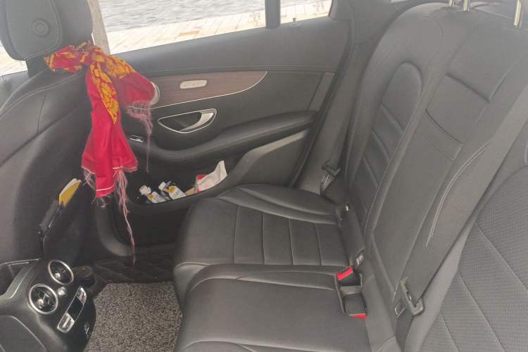 Used Mercedes-Benz GLC 2021 GLC 300 L 4MATIC Dynamic Model Left Rear Seat