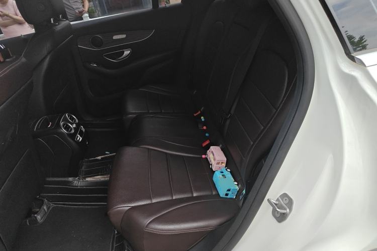 Used Mercedes-Benz GLC 2021 GLC 260 L 4MATIC Luxury Model Left Rear Seat