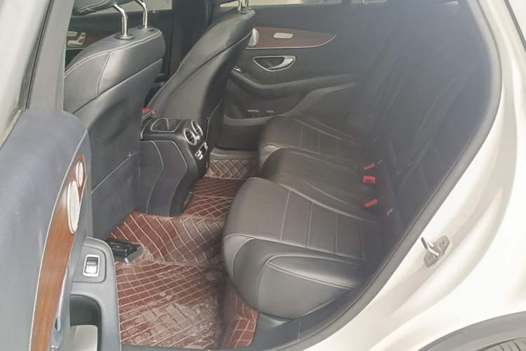 Used Mercedes-Benz GLC 2021 GLC 300 L 4MATIC Dynamic Model Left Rear Seat