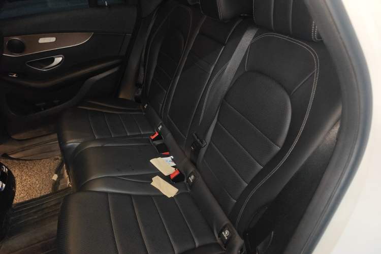 Used Mercedes-Benz GLC 2021 GLC 260 L 4MATIC Luxury Model Left Rear Seat