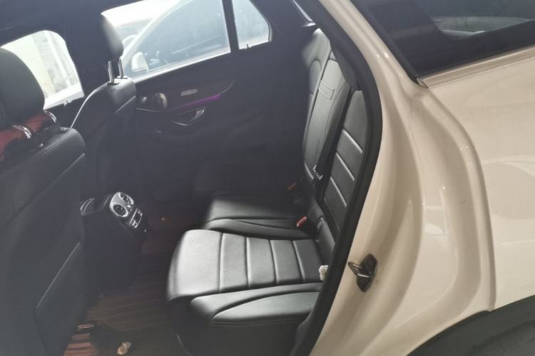 Used Mercedes-Benz GLC 2021 GLC 300 L 4MATIC Dynamic Model Left Rear Seat