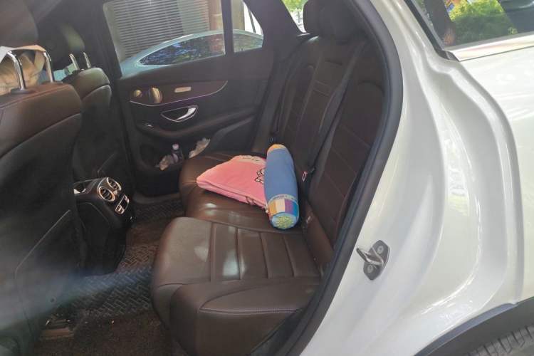 Used Mercedes-Benz GLC 2021 GLC 300 L 4MATIC Dynamic Model Left Rear Seat
