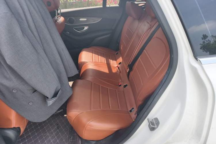 Used Mercedes-Benz GLC 2021 GLC 260 L 4MATIC Luxury Model Left Rear Seat