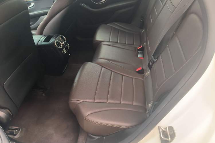 Used Mercedes-Benz GLC 2021 GLC 260 L 4MATIC Luxury Model Left Rear Seat