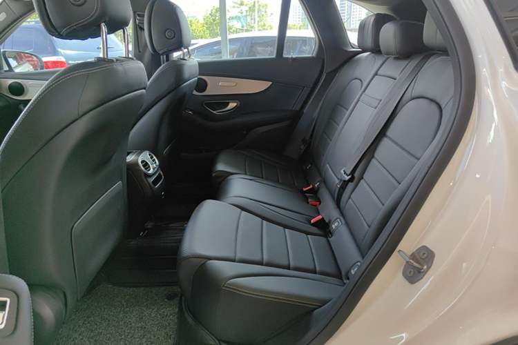 Used Mercedes-Benz GLC 2021 GLC 260 L 4MATIC Dynamic Edition Left Rear Seat
