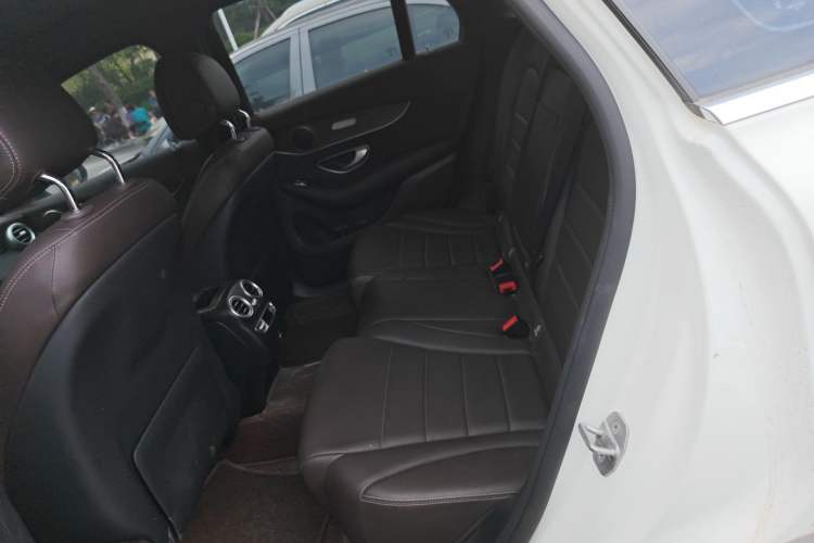 Used Mercedes-Benz GLC 2021 GLC 260 L 4MATIC Luxury Model Left Rear Seat