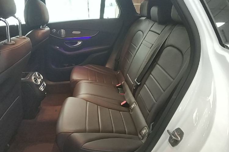 Used Mercedes-Benz GLC 2021 GLC 300 L 4MATIC Dynamic Model Left Rear Seat