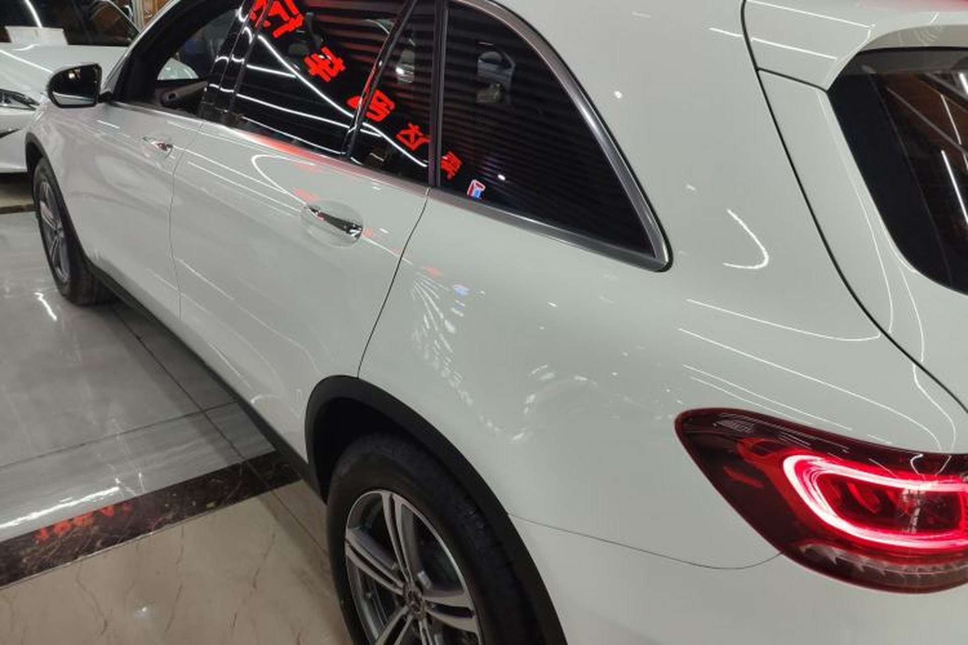 Used Mercedes-Benz GLC 2021 GLC 260 L 4MATIC Dynamic Edition Left Side