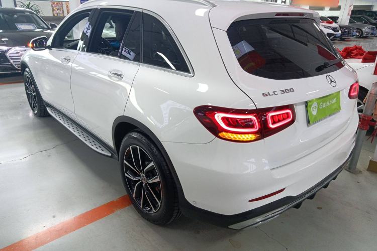 Used Mercedes-Benz GLC 2021 GLC 300 L 4MATIC Dynamic Model Left Side